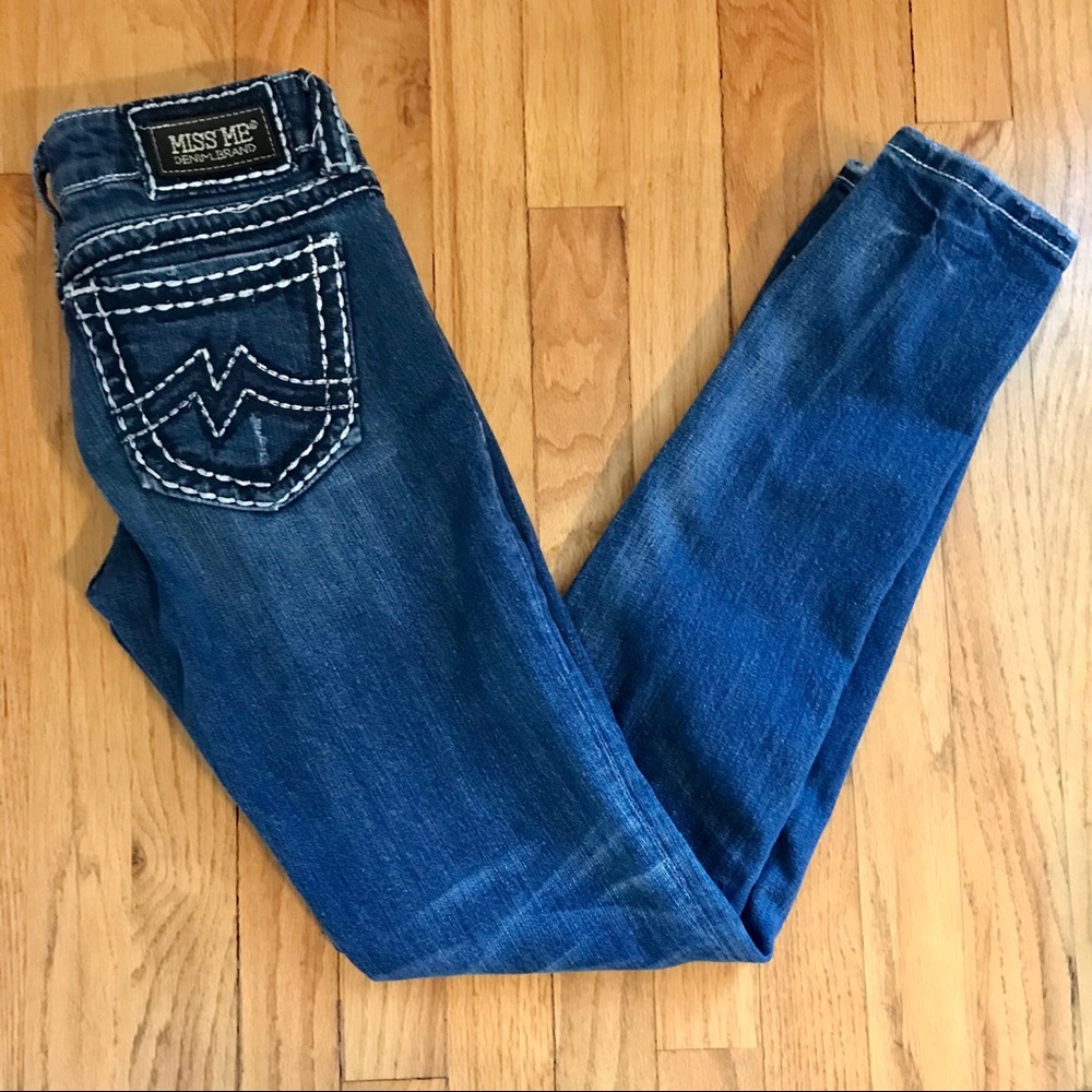 Miss Me Skinny Jeans - Picture 1 of 8